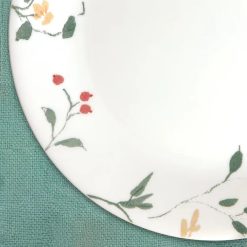 Alternative view of Wildflower Scatter 10.25 Dinner Plate