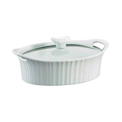 French White 1.5-quart Oval Casserole Dish with Lid