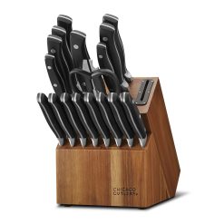 Alternative view of Insignia Classic 18-piece Block Set with Built-in Sharpener